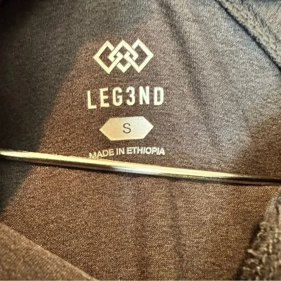 Leg3nd Gray Pullover Hoodie size Small - Picture 3 of 5